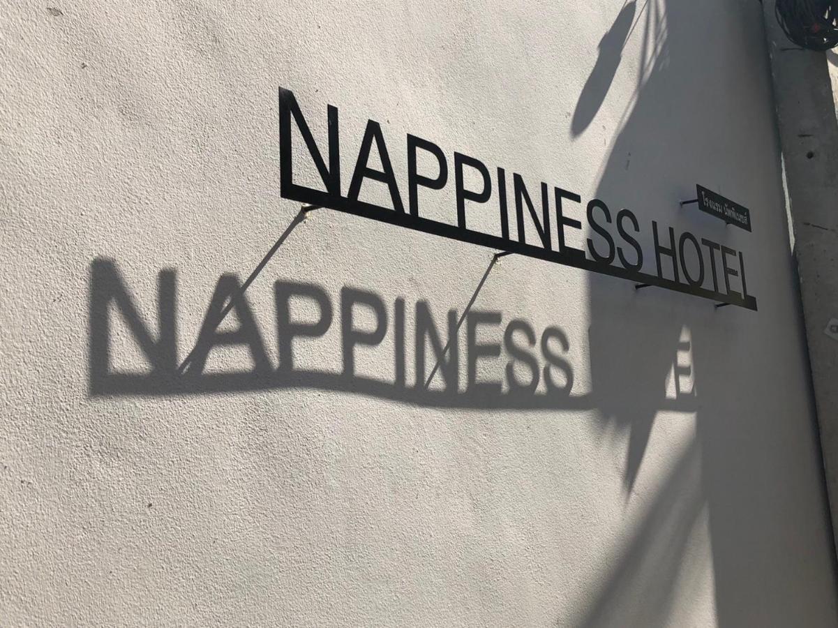 Nappiness Hotel - Sha Extraplus Bangkok Esterno foto