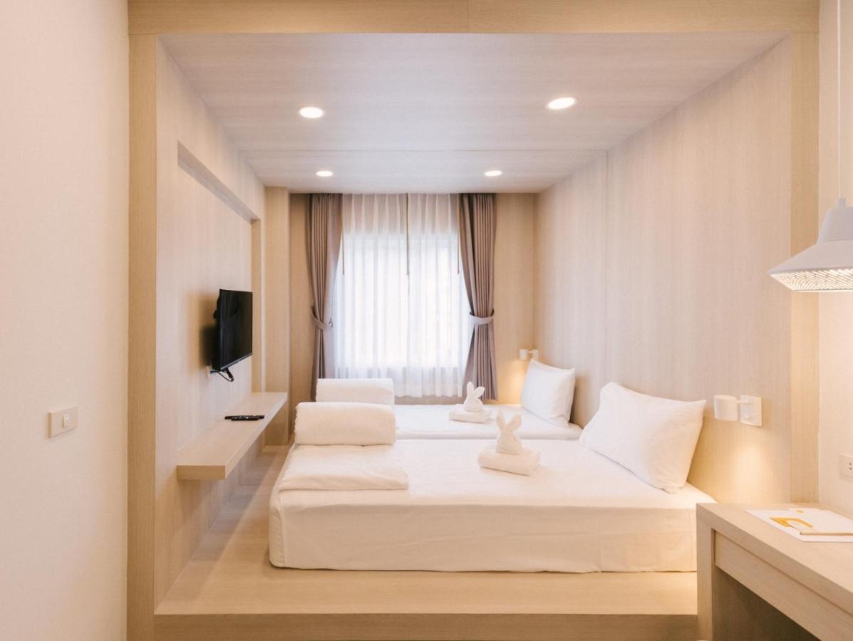 Nappiness Hotel - Sha Extraplus Bangkok Esterno foto