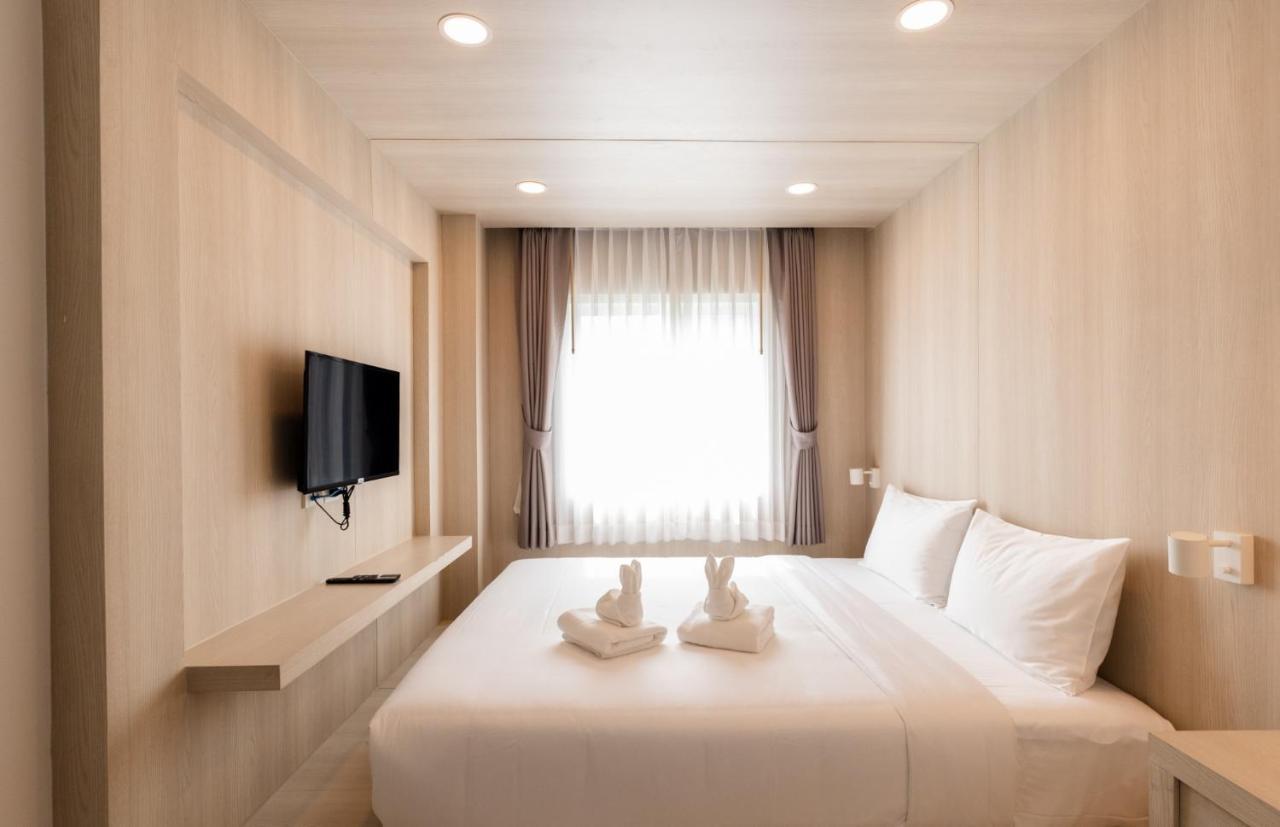 Nappiness Hotel - Sha Extraplus Bangkok Esterno foto