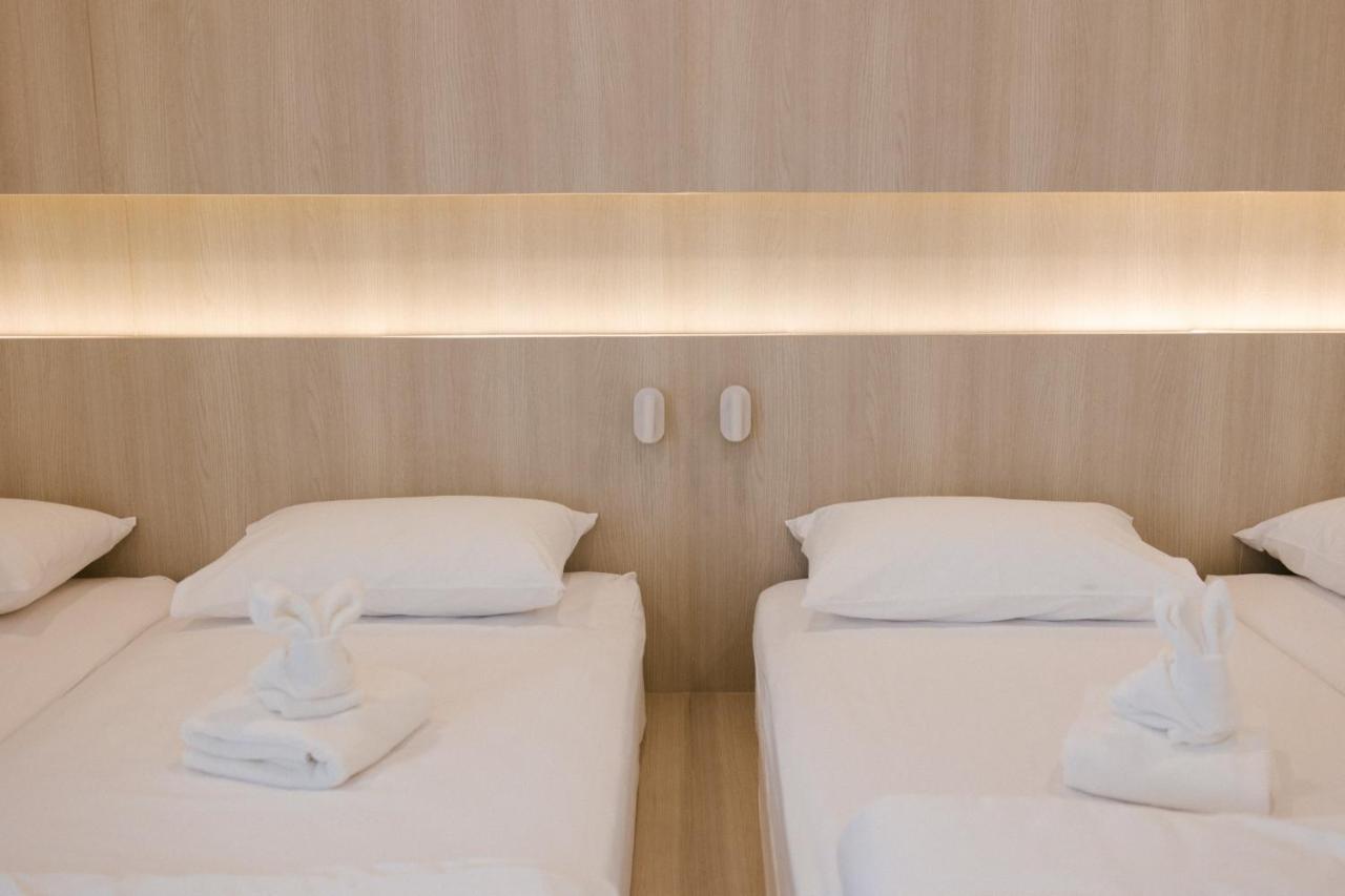Nappiness Hotel - Sha Extraplus Bangkok Esterno foto