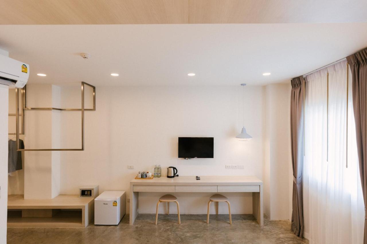 Nappiness Hotel - Sha Extraplus Bangkok Esterno foto