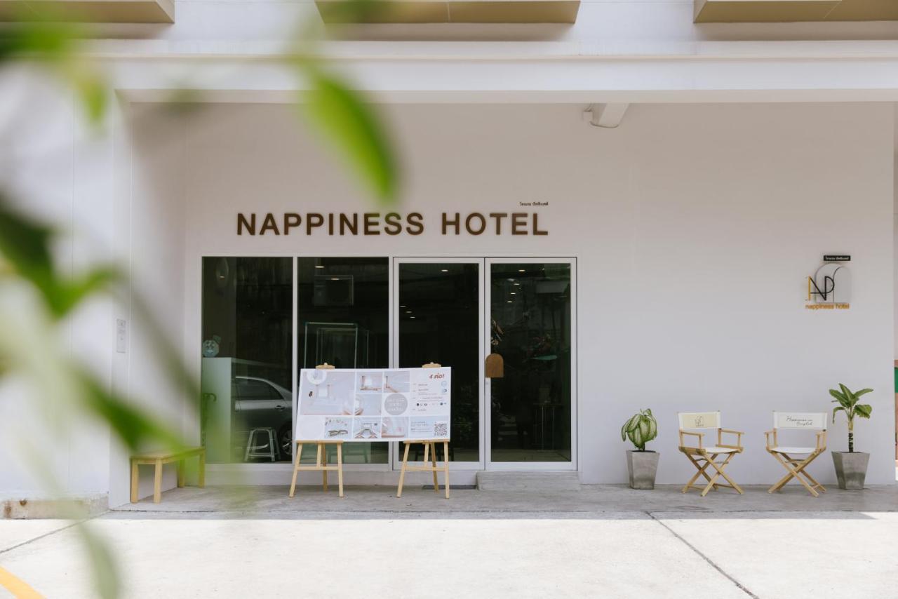 Nappiness Hotel - Sha Extraplus Bangkok Esterno foto