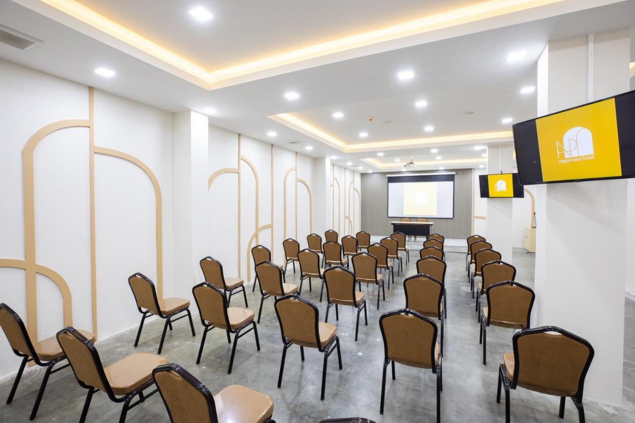 Nappiness Hotel - Sha Extraplus Bangkok Esterno foto