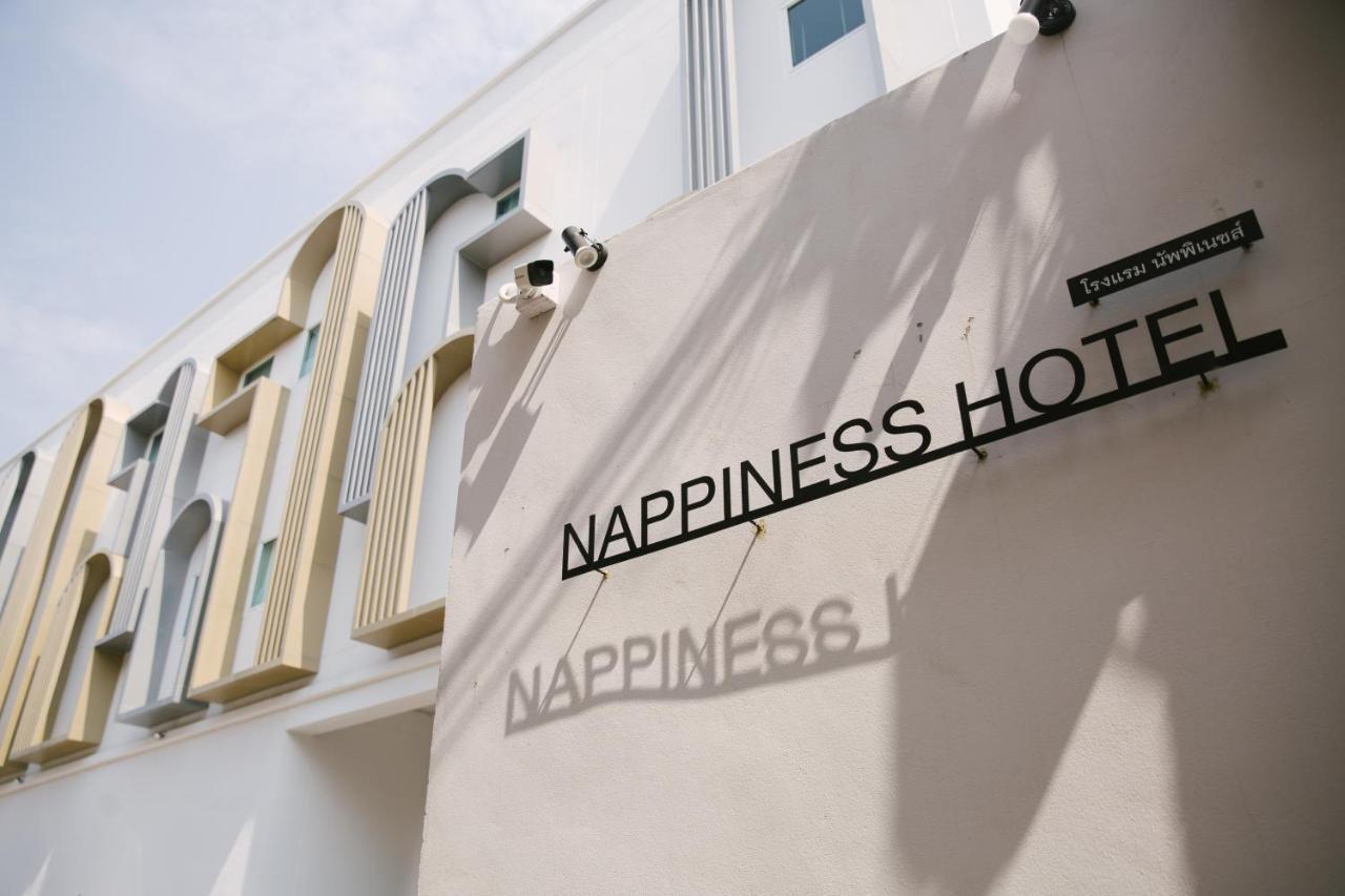 Nappiness Hotel - Sha Extraplus Bangkok Esterno foto